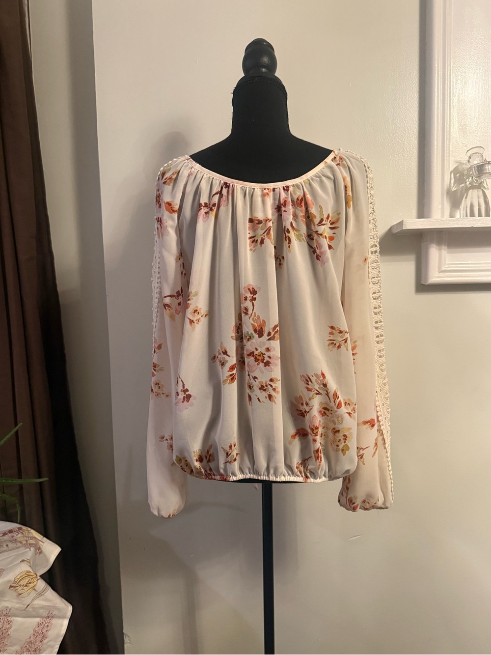 American Rag Cream Floral Tie-Front Boho Blouse - Picture 3 of 10